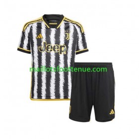 Maillot/Tenue Juventus Enfant Domicile 2023/2024